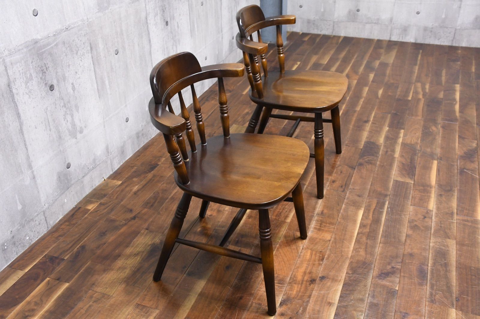 EKC99 飛騨産業 HIDA キツツキ 穂高シリーズ C81 ウィンザーチェア 2脚