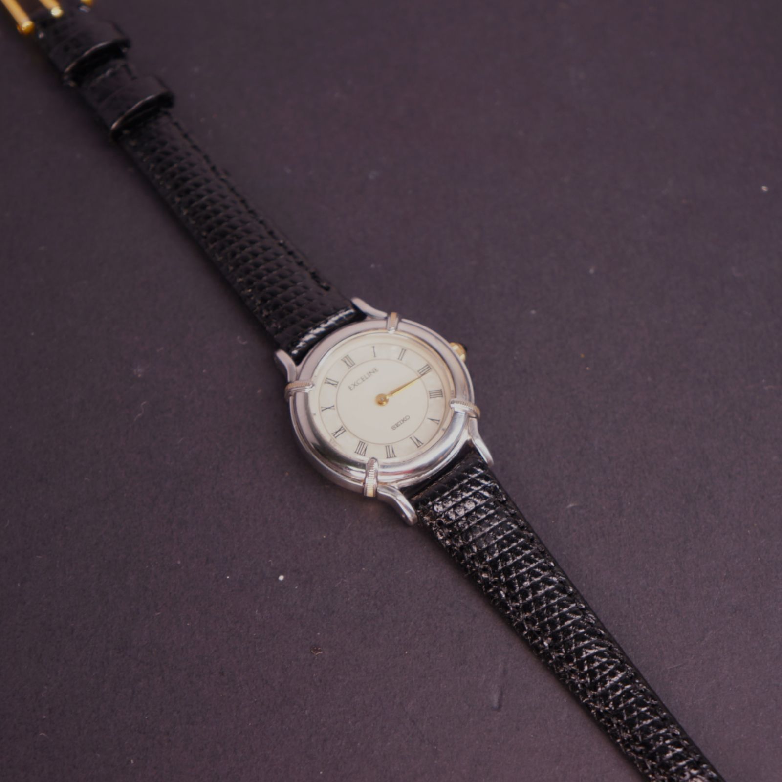 稼働品】SEIKOエクセリーヌ 電池、ベルト交換済 - メルカリ