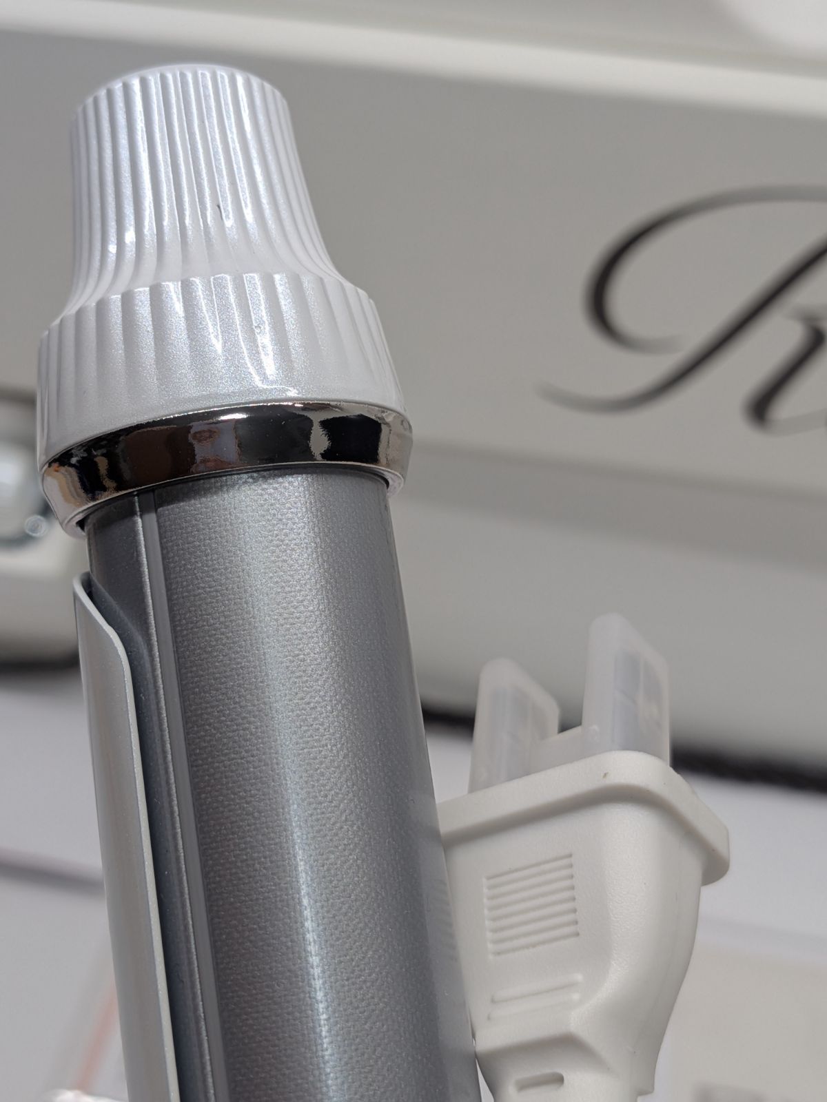 A ストレートヘアアイロン