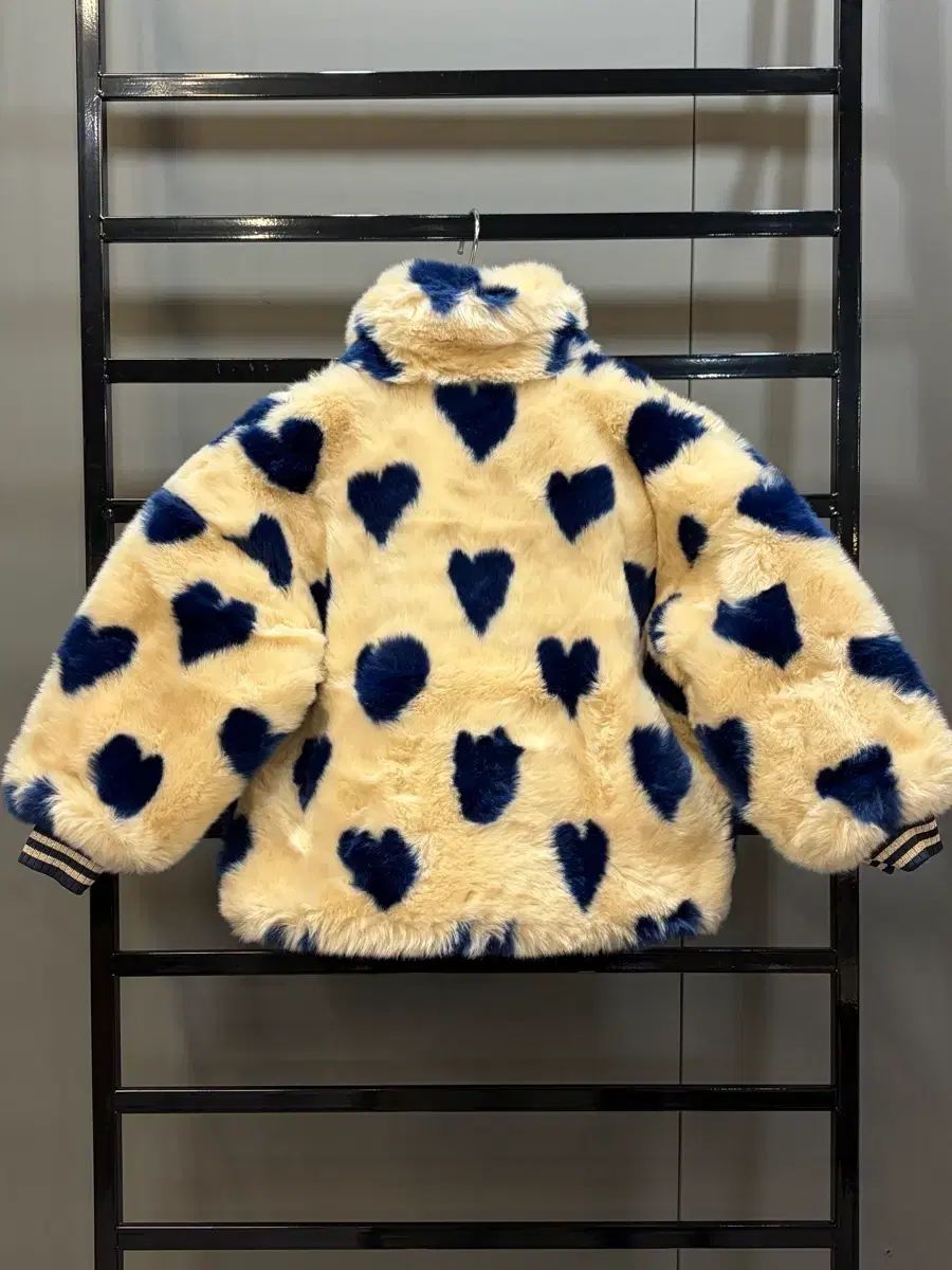 110 LAMY ドゥドゥ ハート ファー ジャケット 4 5