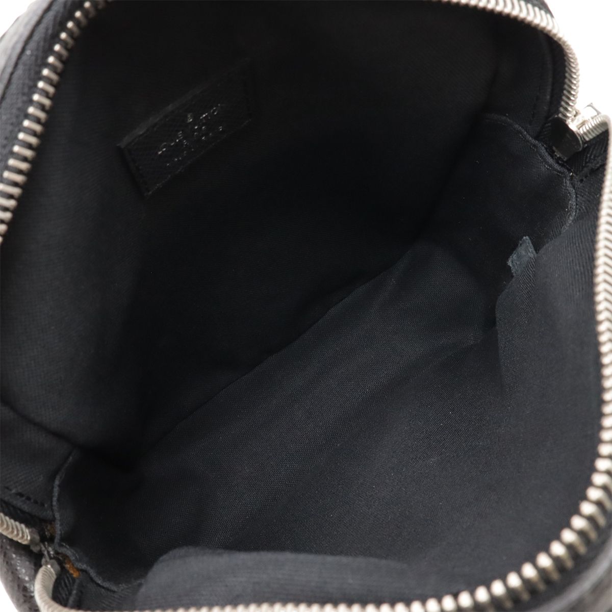 LOUIS VUITTON ルイ ヴィトン タイガ ディミトリ ショルダーバッグ