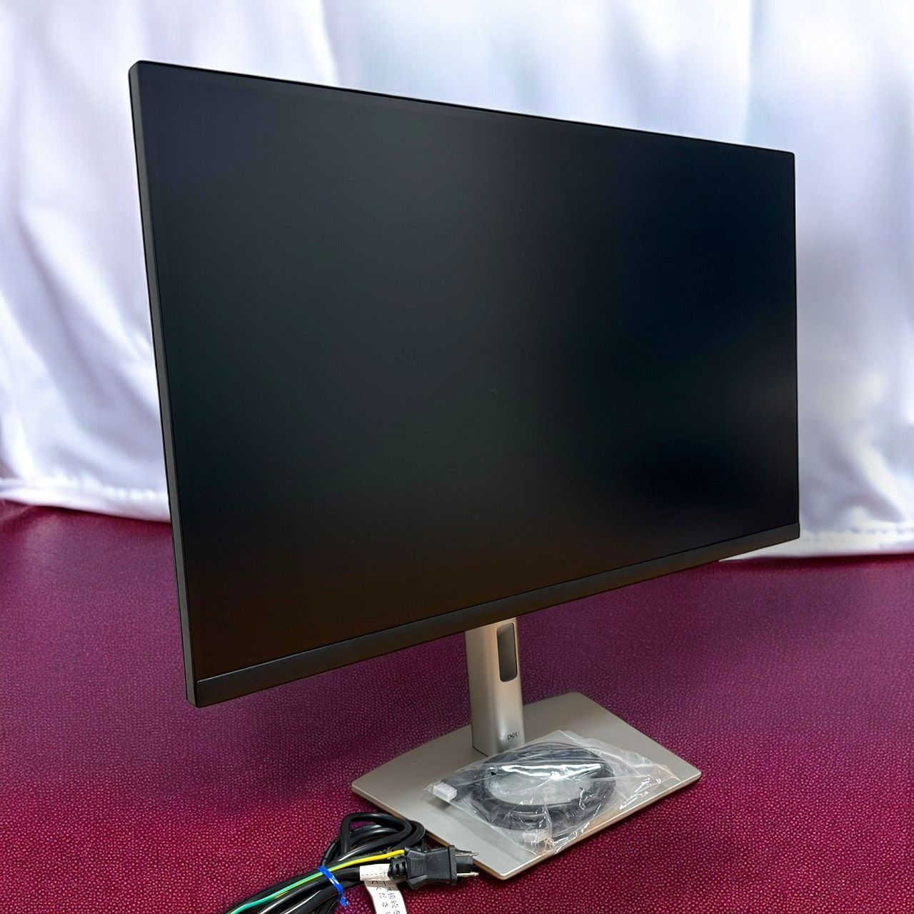 Dell デル P 2723 DE 27インチ USB-C ハブ モニター LED 液晶ディスプレイ WQHD ノング 非光沢 IPS