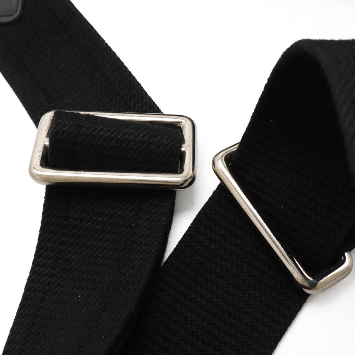 LOUIS VUITTON ルイ ヴィトン タイガ アレクセイ ショルダーバッグ