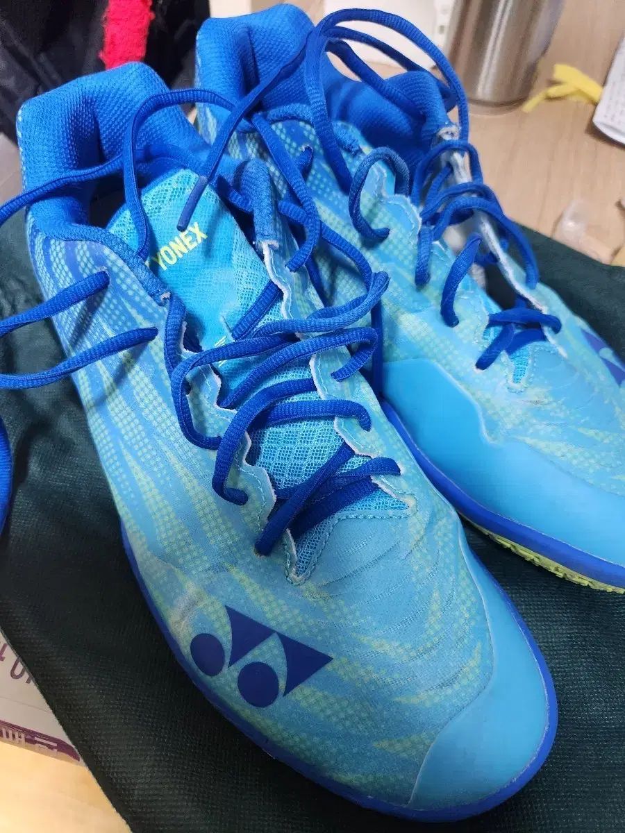 YONEX ヨネックス 選手用 バドミントンシューズ アン セヨン