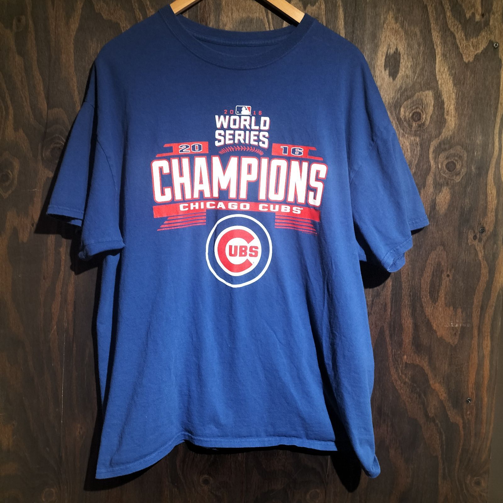 MLB シカゴ•カブス 2016年ワールドシリーズ優勝記念Tシャツ - メルカリ