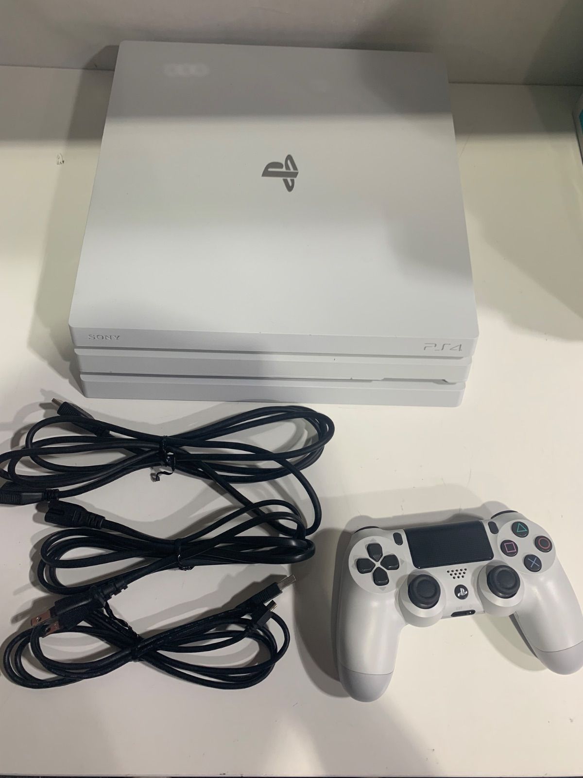 PS 4 CUH-7200 BB 本体 コード コントローラー
