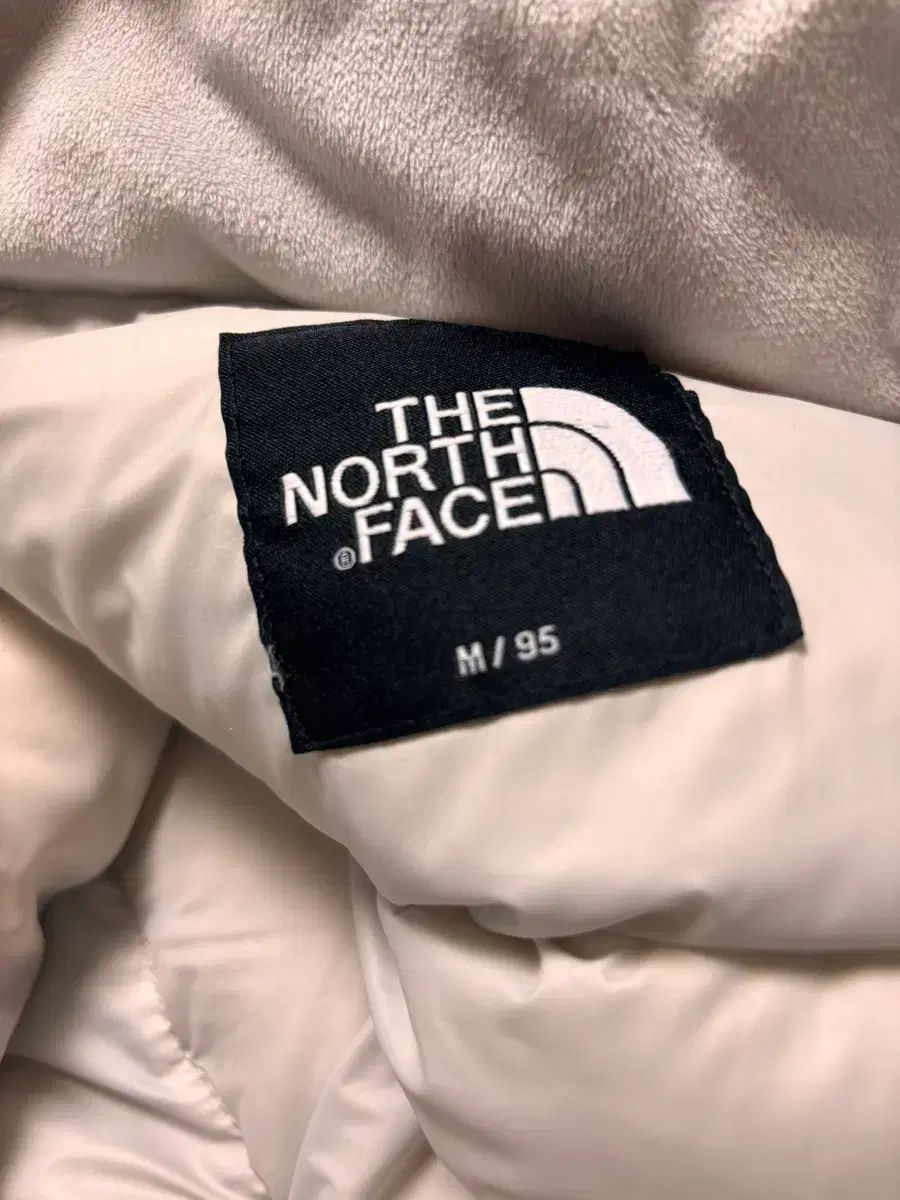 THE NORTH FACE ザノースフェイス ダウン M 95 アイボリー