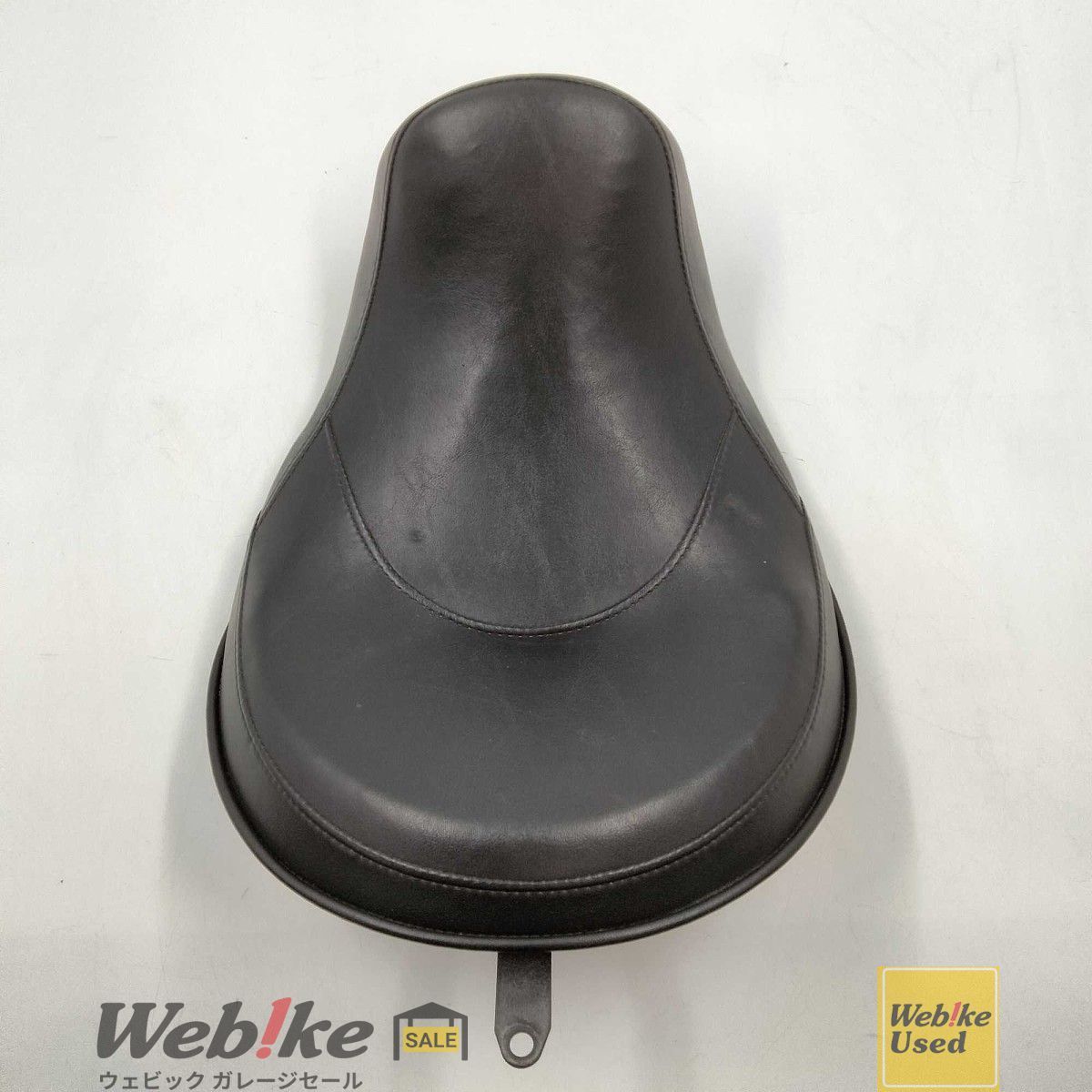 ハーレーダビッドソン純正中古パーツ FXDBストリートボブ シート