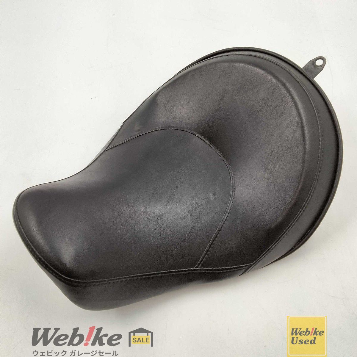 ハーレーダビッドソン純正中古パーツ FXDBストリートボブ シート