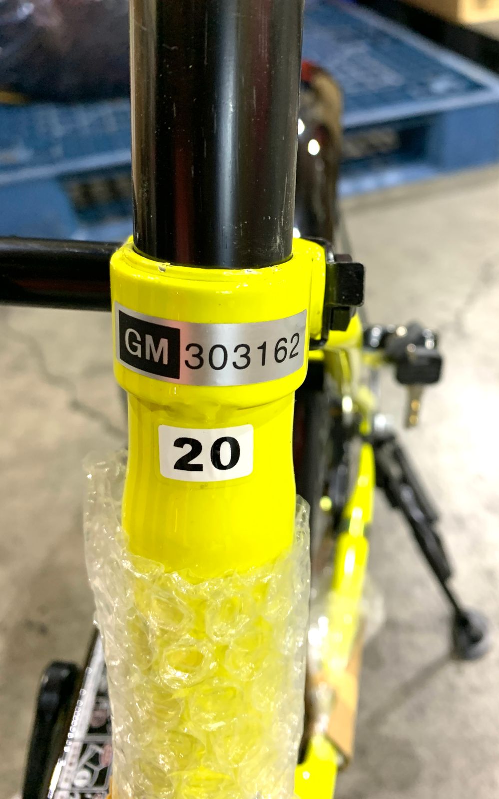 開封済・未使用品】トリシーナ 折り畳み自転車 20インチ 外装6段