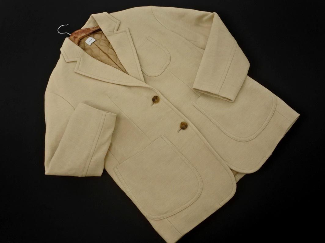 ベージュ スカラップエッジ テーラードジャケット Spick & Span スピック＆スパン 中綿 テーラード ジャケット size36