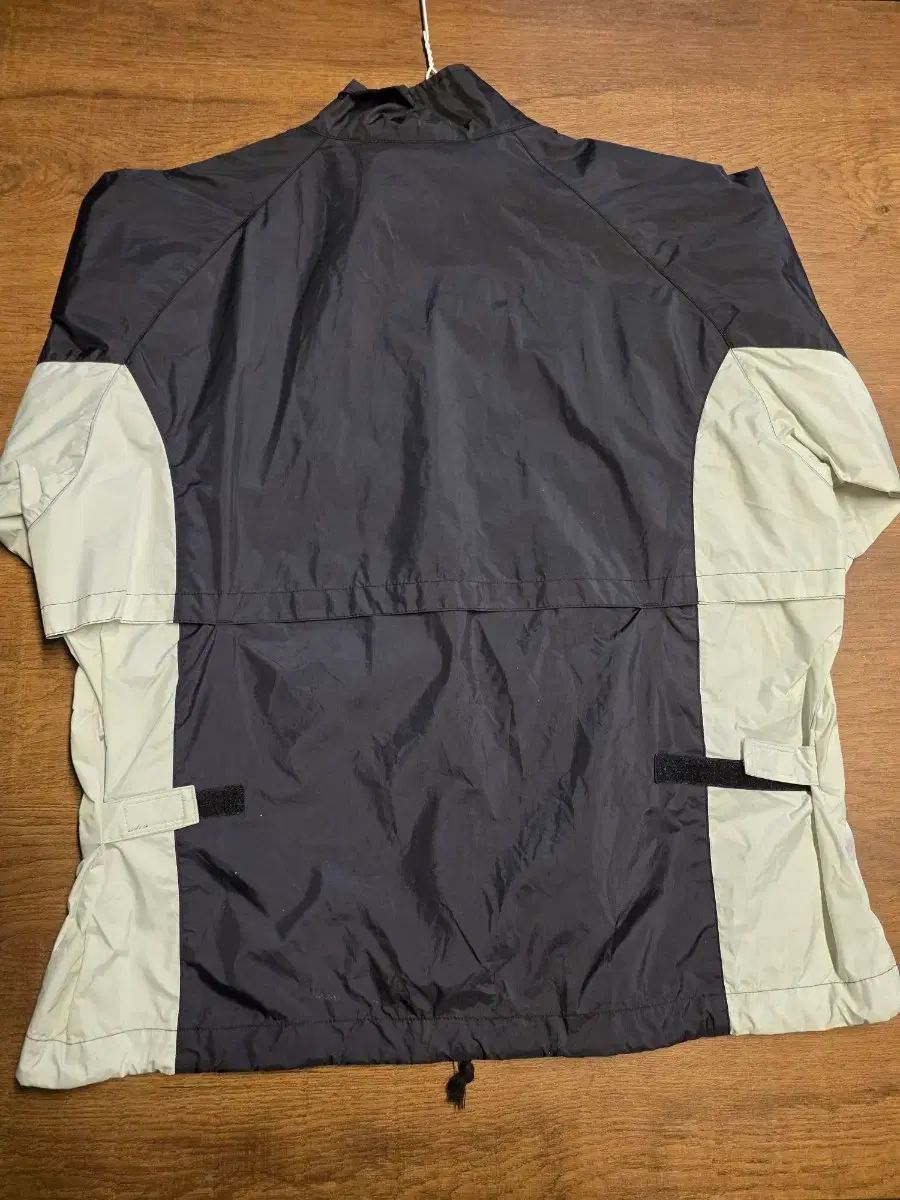 ミズノ ゴルフ ウィンドブレーカー ジャケット ブラック 白 L