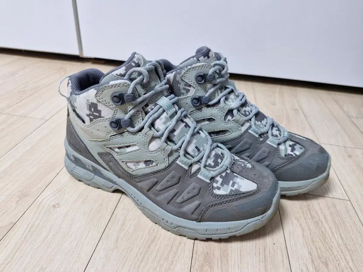 250 mm KOLONSPORT GORE-TEX ゴアテックス サン SAN 登山靴