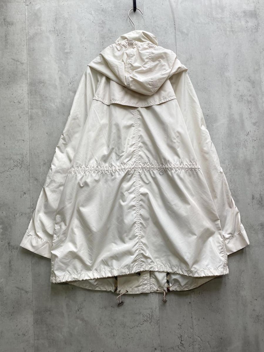 BURBERRY LONDON バーバリーロンドン フード付き ナイロン ジャケット