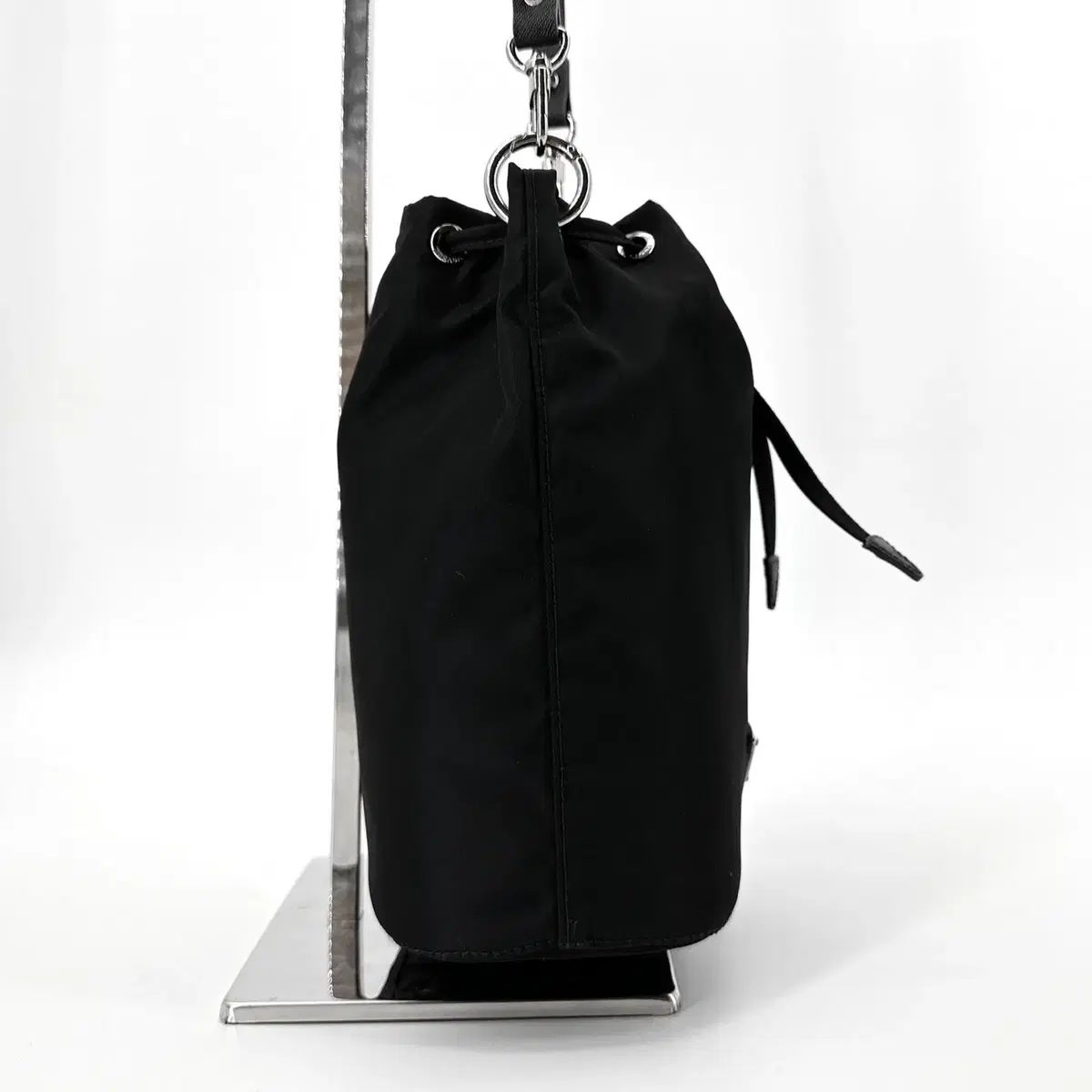 PRADA リナイロン