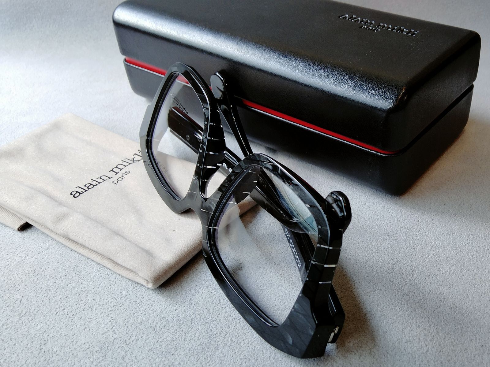 alain mikli paris（アランミクリ）『A03538』Col.002/BLACK RHOMBUS