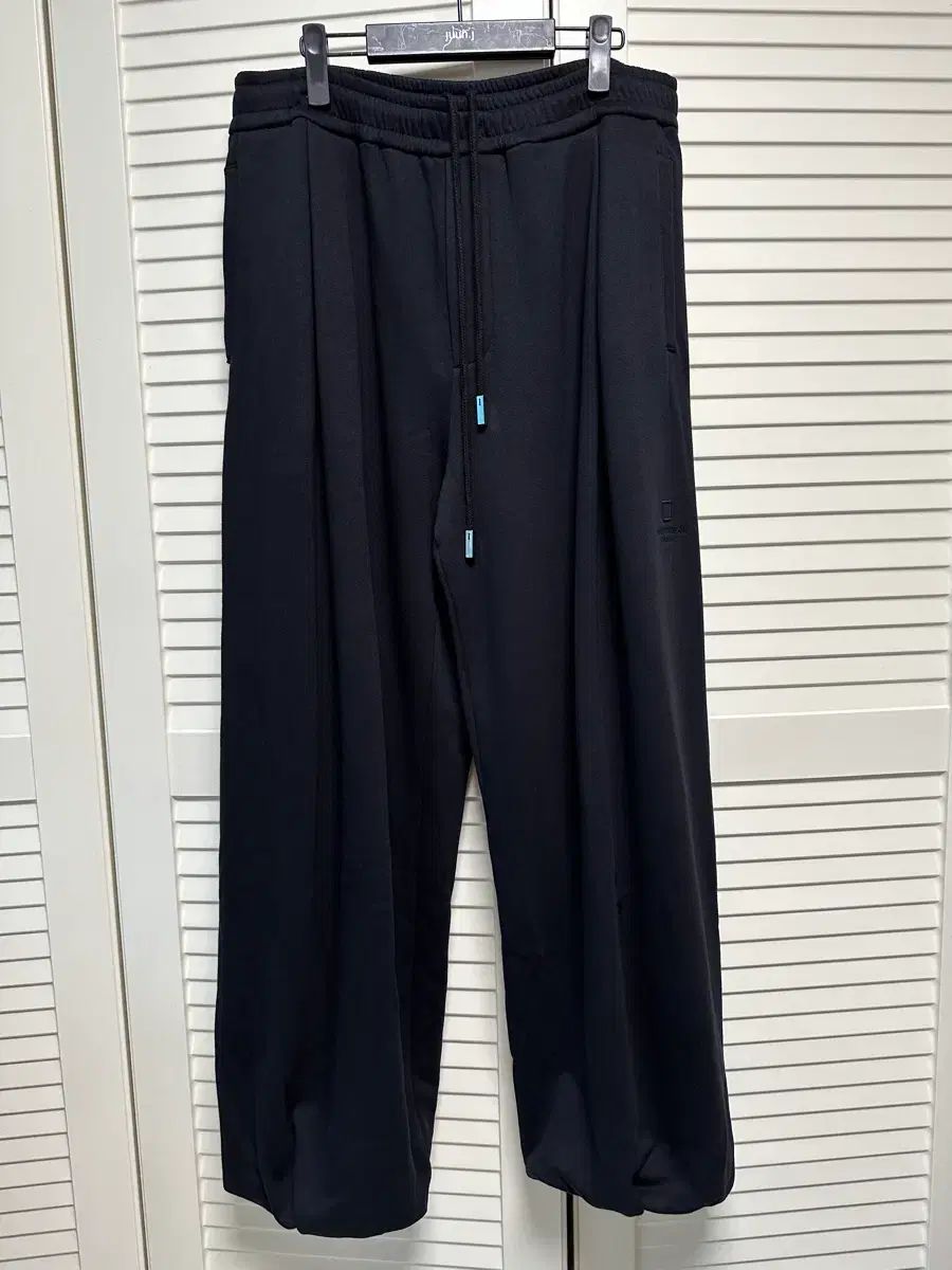 ウーヨンミ 밴딩 スウェット パンツ