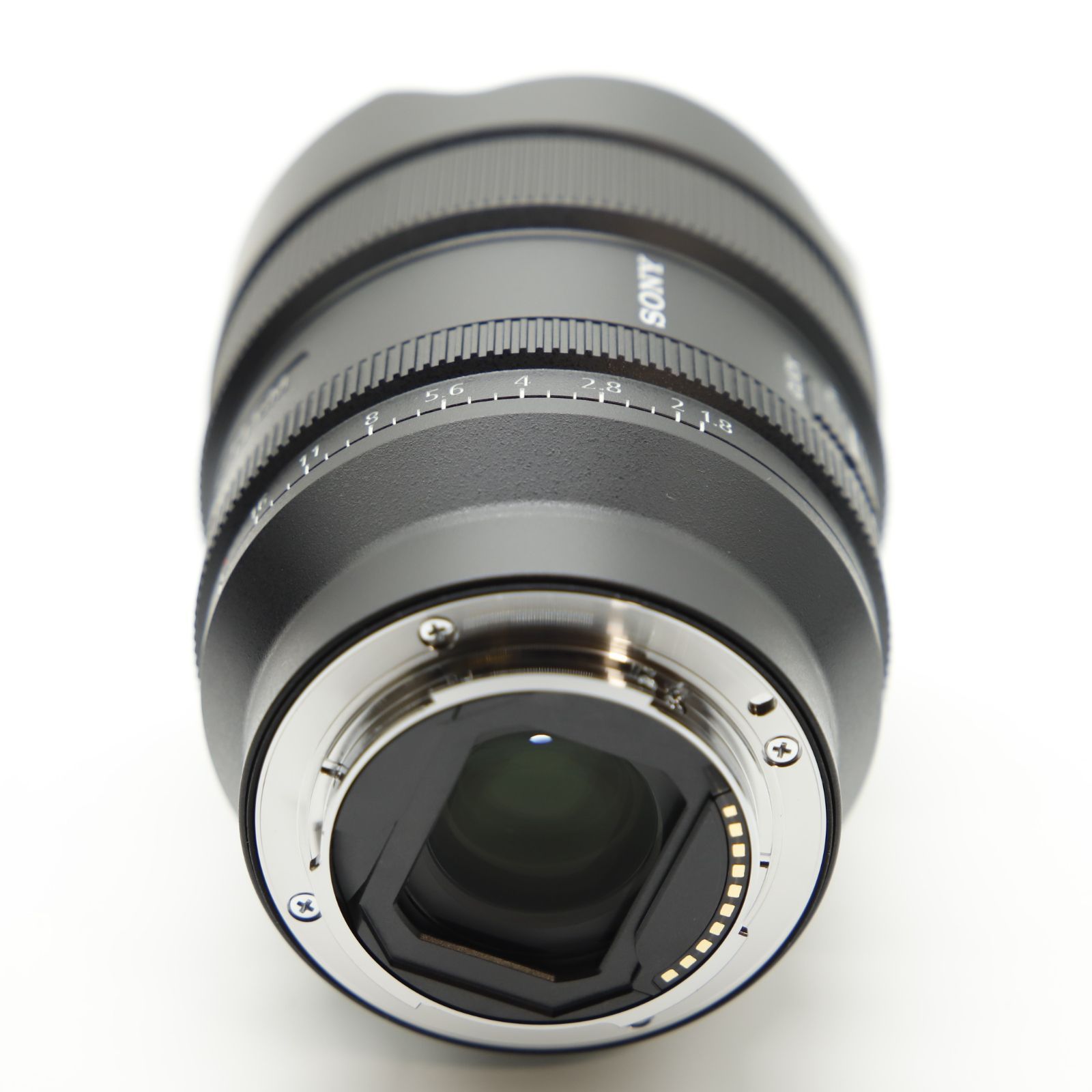 美品SONYソニー SEL14F18GM 広角単焦点レンズ G Master ソニー、超広角単焦点Gマスターレンズ「FE 14mm F1.8 GM」を約20万円で