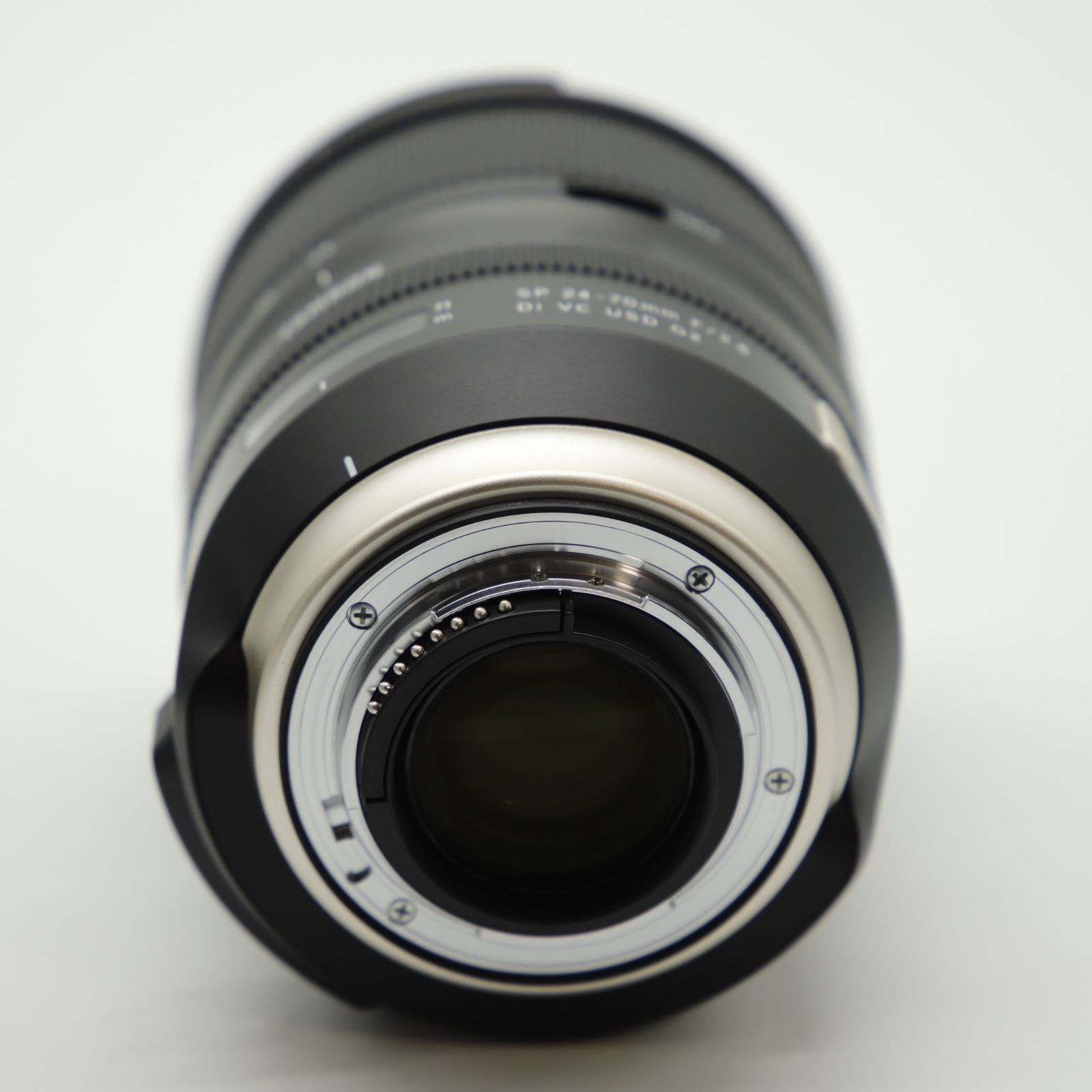 □ほぼ新品□ TAMRON 大口径標準ズームレンズ SP24-70mm F2.8 Di VC