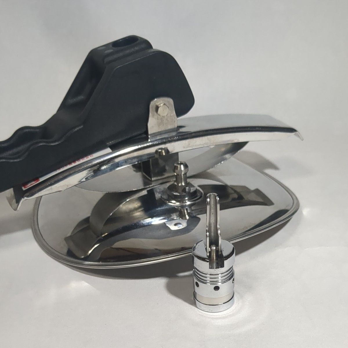  ラゴスティーナ 圧力鍋 プラティカ イタリア製 IH対応OK 4リットル 圧力鍋 鍋 グリル