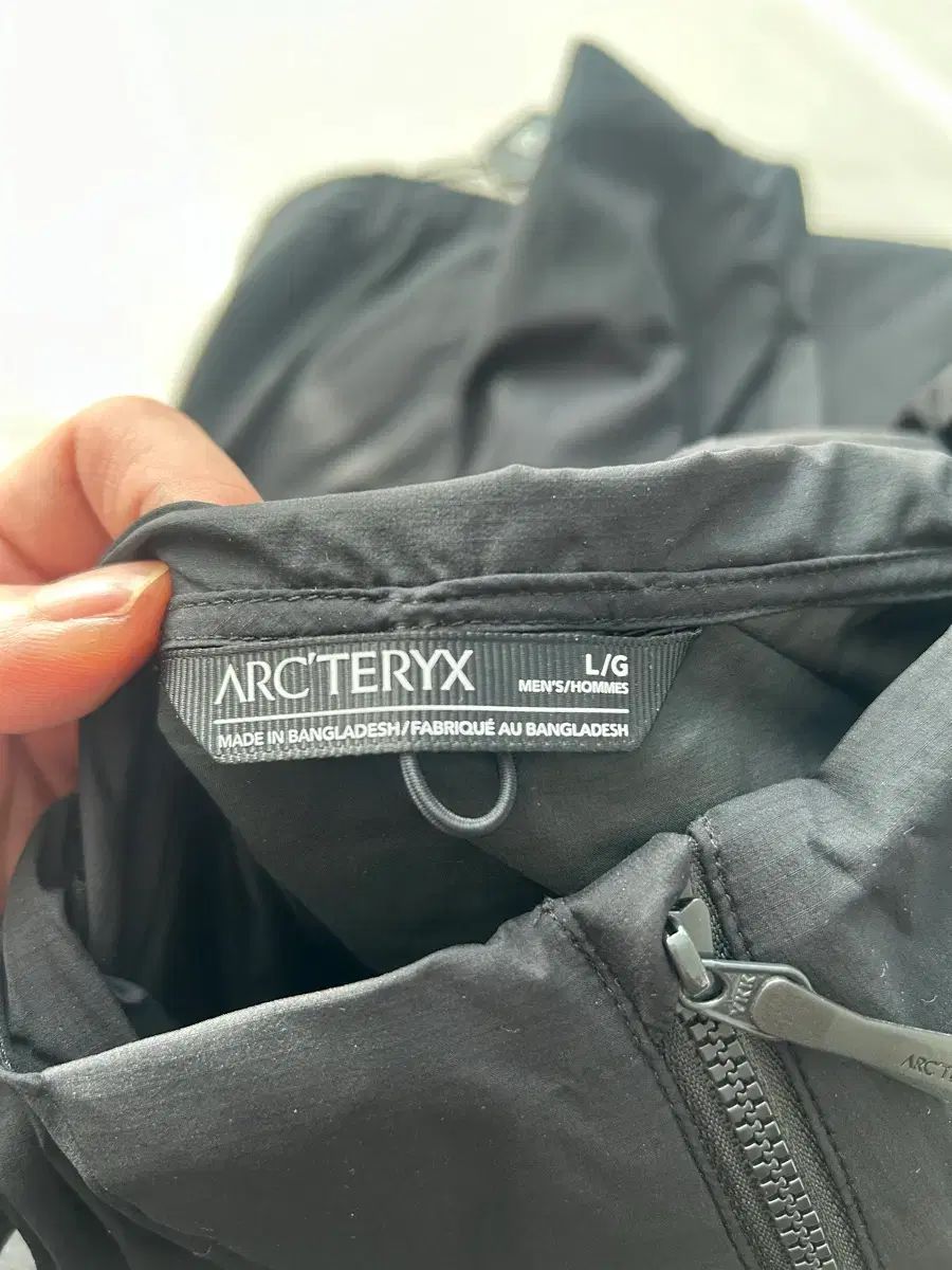 ARC TERYX アークテリクス Atom アトム SL Lサイズ です