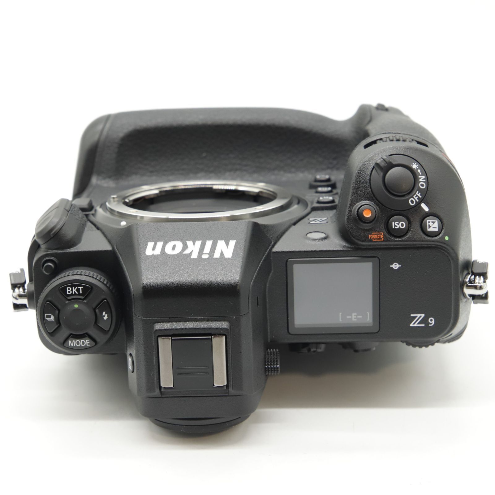 シャッター回数わずか693回】□ほぼ新品□ Nikon ミラーレスカメラ