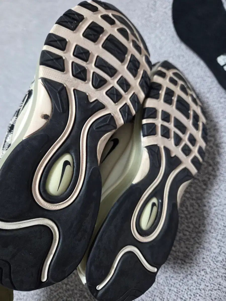 モデル マックス97