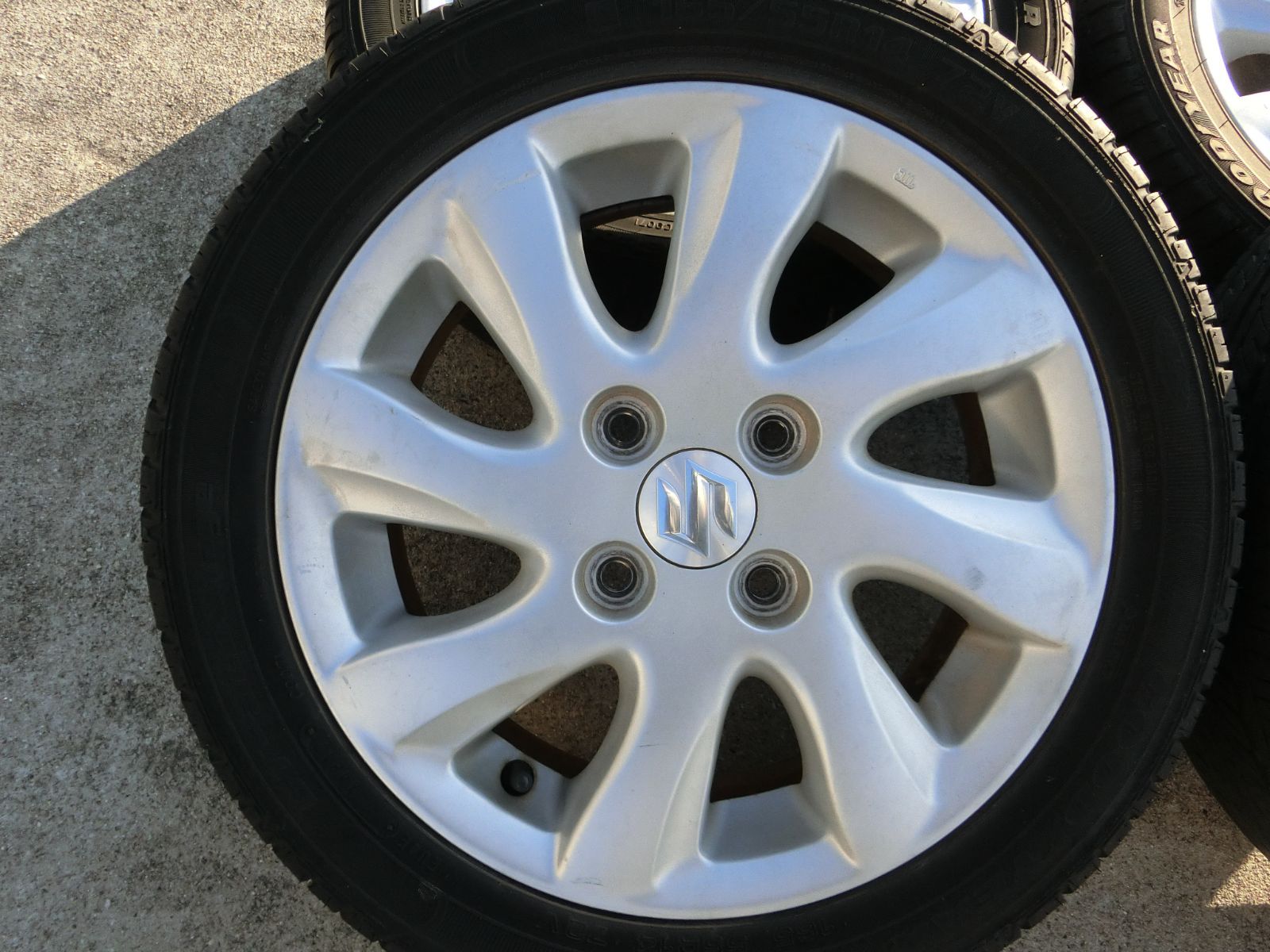 887 スズキ 14インチ アルミホイール 14 4 5 J 50 PCD 100 ハブ径 約54 mm 4穴 4本セット 165 55 R セルボ 外し