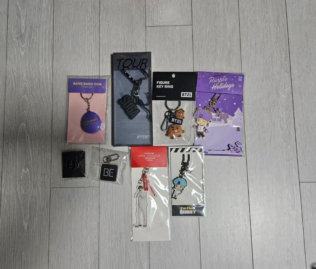 防弾キーホルダー グッズ BT 21 SUGA BE など