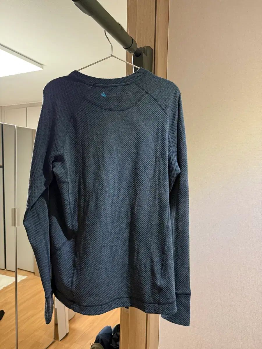 クレッタルムーセン 虎杖 悠仁 クルーネック L