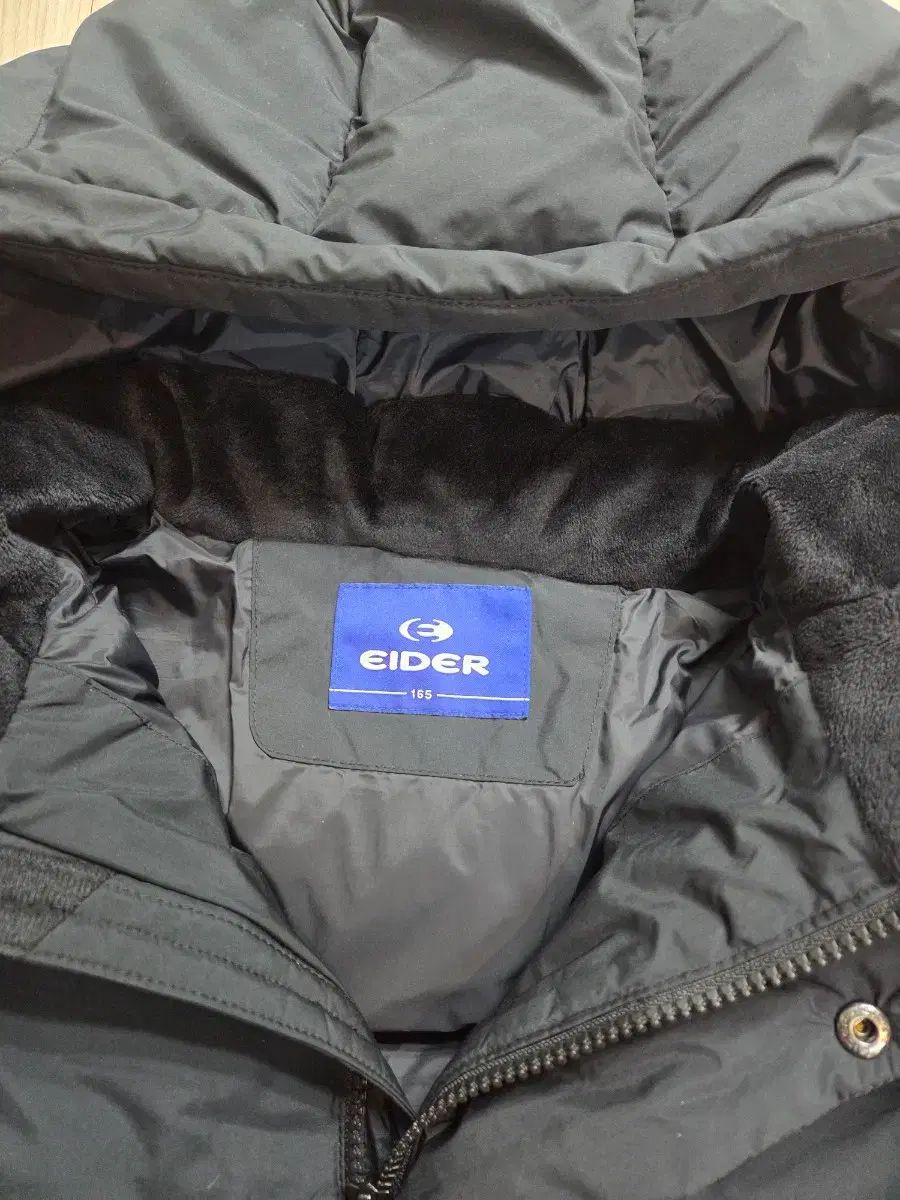 ロングダウンジャケット