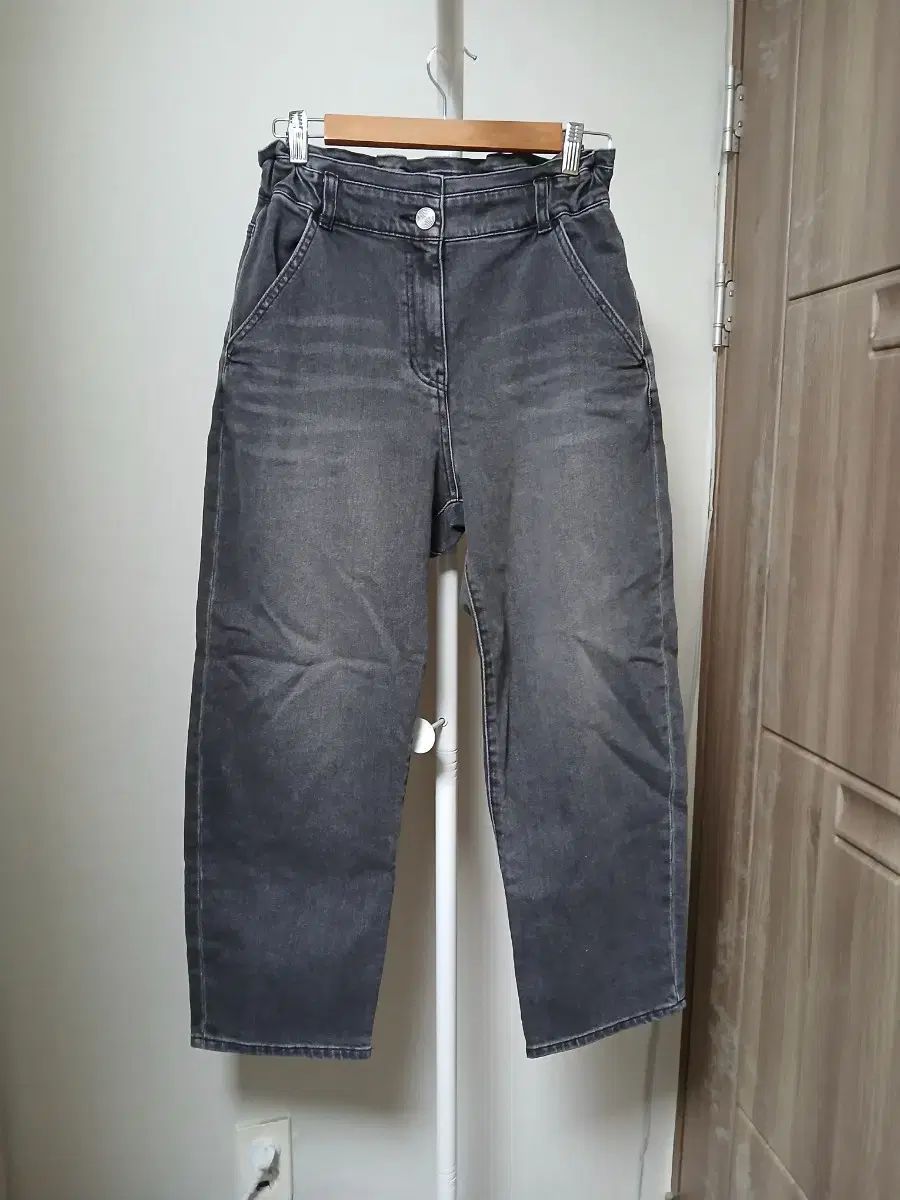 ハンサムタイム 刺繍ロゴ 밴딩デニムパンツ67