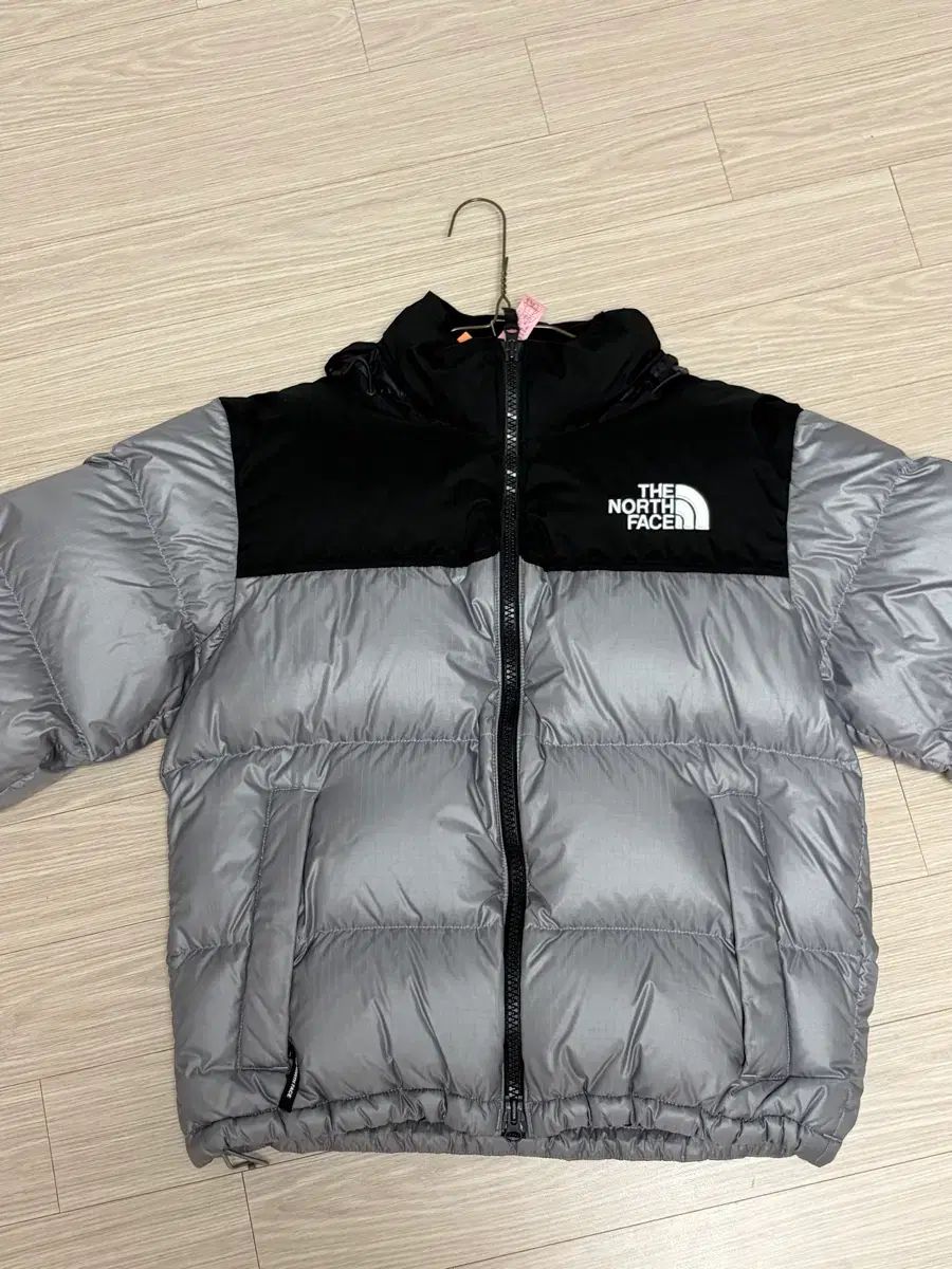 THE NORTH FACE ザノースフェイス ヌプシ グレー S
