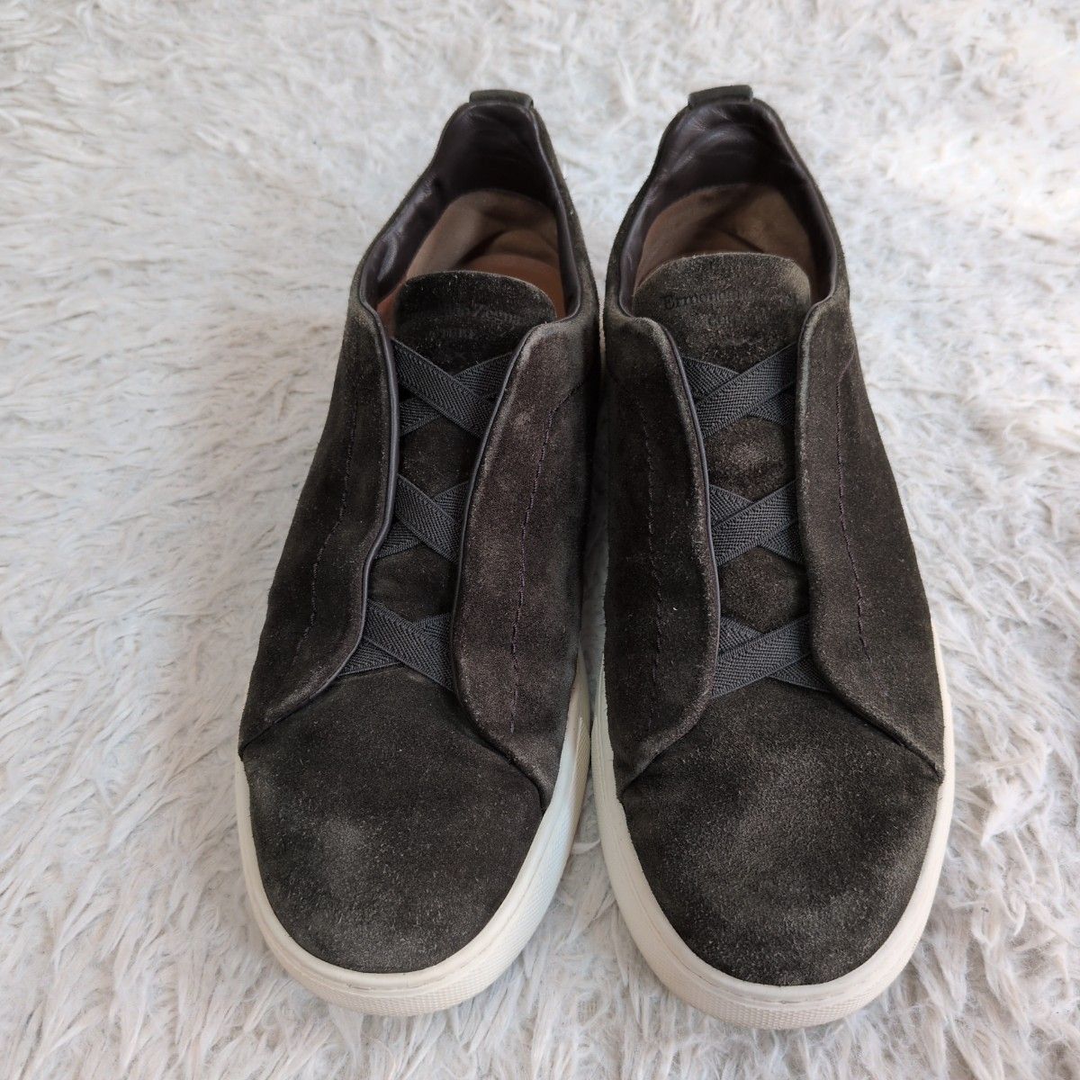 モデル エルメネジルドゼニア Ermenegildo Zegna TRIPLE STITCH スウェードスリッポンスニーカー 8 5 メンズ スエード