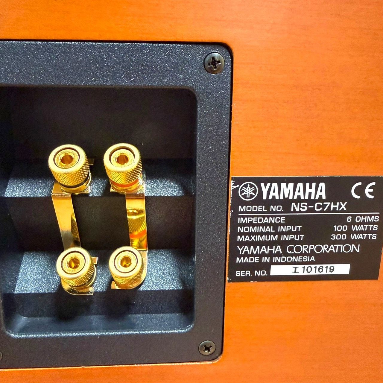 ☆送料無料 良品 YAMAHA ヤマハ NS-C7HX MC センタースピーカー