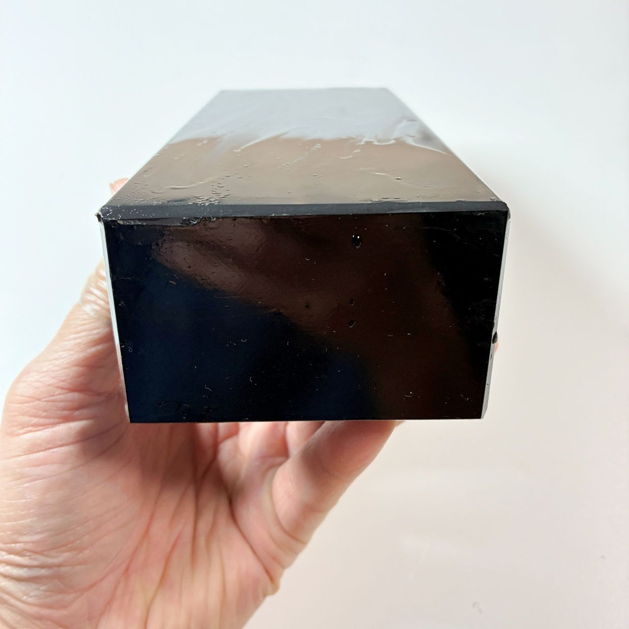 2390 g 硬さ2.5 対馬砥石 長崎 天然砥石