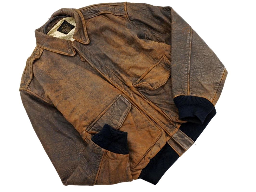 AVIREX A2フライトジャケット　レザージャケット　80s ヴィンテージ AVIREX アヴィレックス A2 80s ヴィンテージ 本革 レザー フライト