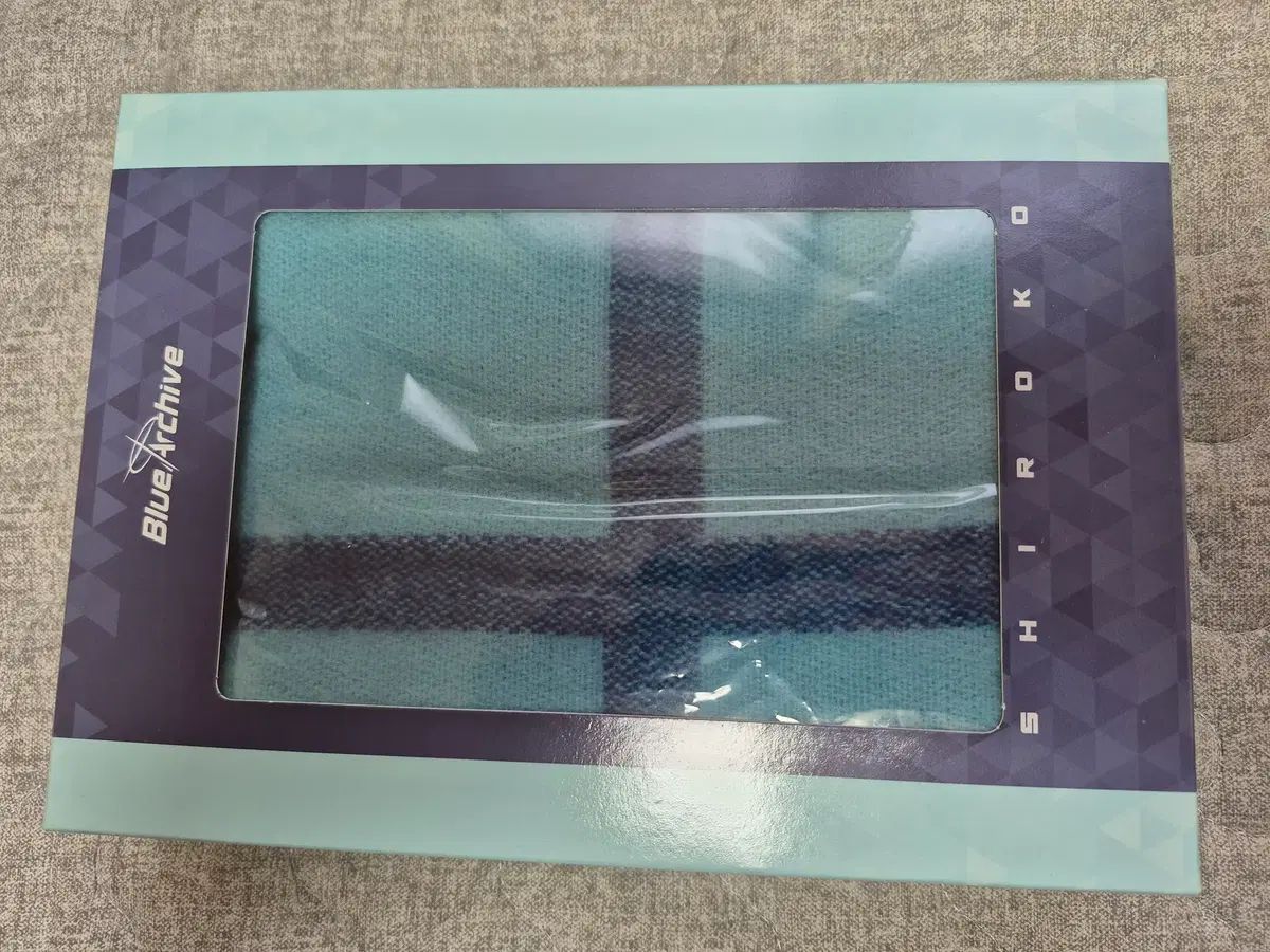 ブルーアーカイブ シロコ マフラー