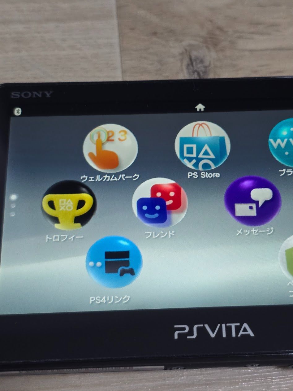  PS Vita 2000 本体 PCH 2000ブラック黒 本体 PS Vita(ヴィータ)