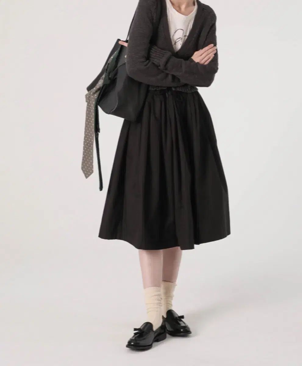 ウィララ あんさんぶる スカート ブラック