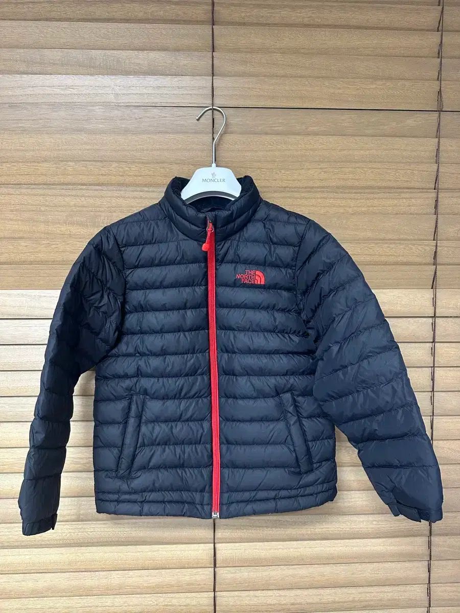 中国 堆朱彫 幾何地唐華唐草文 三輪蓋物 ストア