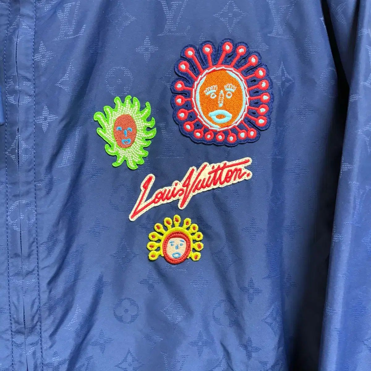 60|ほぼ ルイヴィトン クサマ ウィンドブレーカー