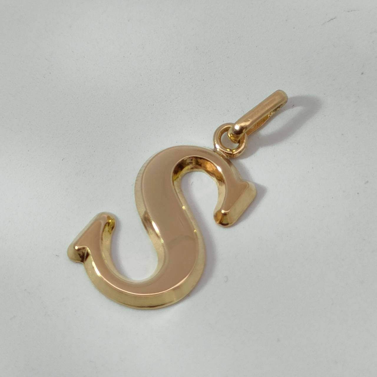 18金 K18 アルファベット【S】 ネックレストップ 男女兼用 0.73g D705