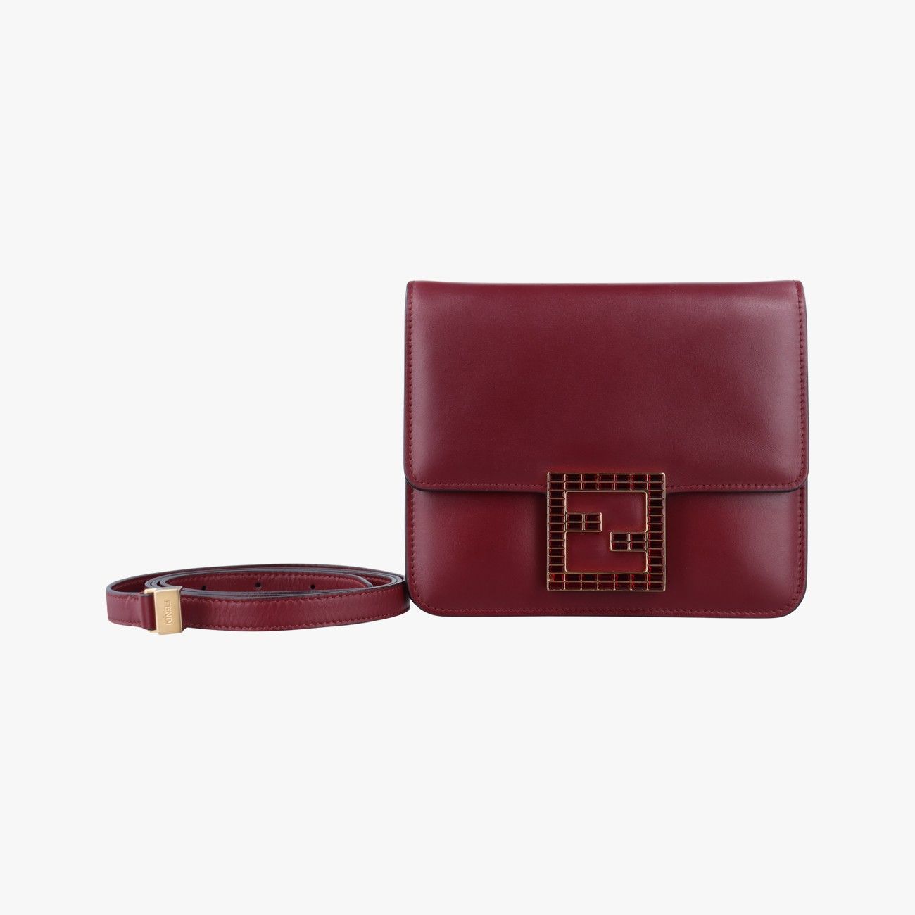 フェンディFendiファブ レッド レザー 8 BT 326 AAIW 209 0189