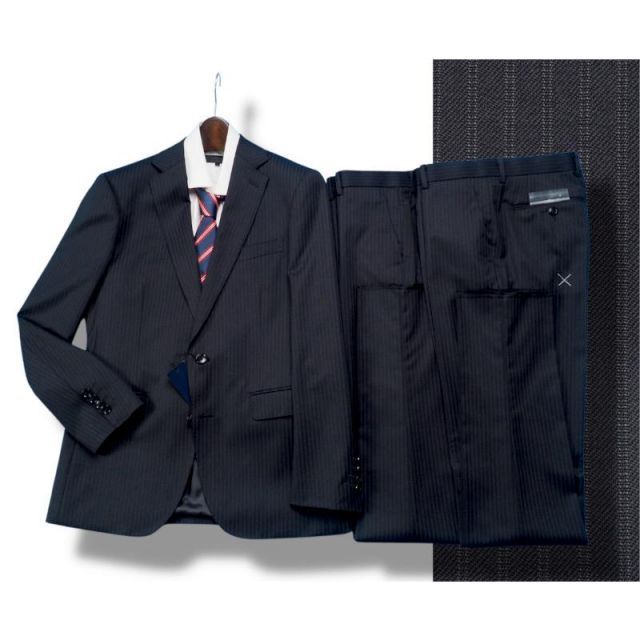 新品 大手百貨店扱い 秋冬総裏 艶感 ウール混ギャバジン ストライプ