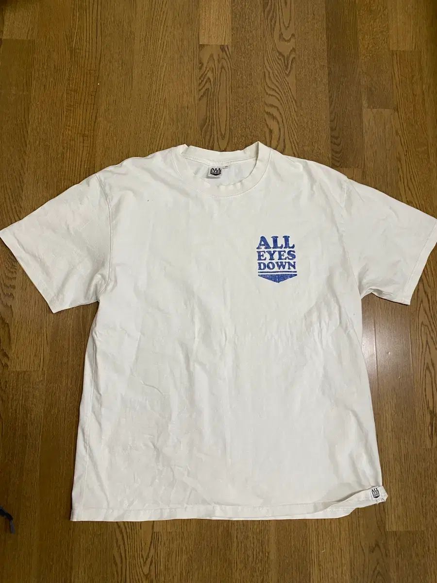 ALL EYES DOWN ワディ 半袖 Tシャツ 白 xl