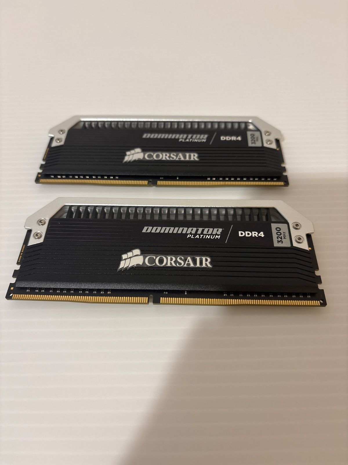 DDR4 PLATINUM RGB 0 (2x8GB) コルセア 【美品】コルセア DDR4 3200MHz