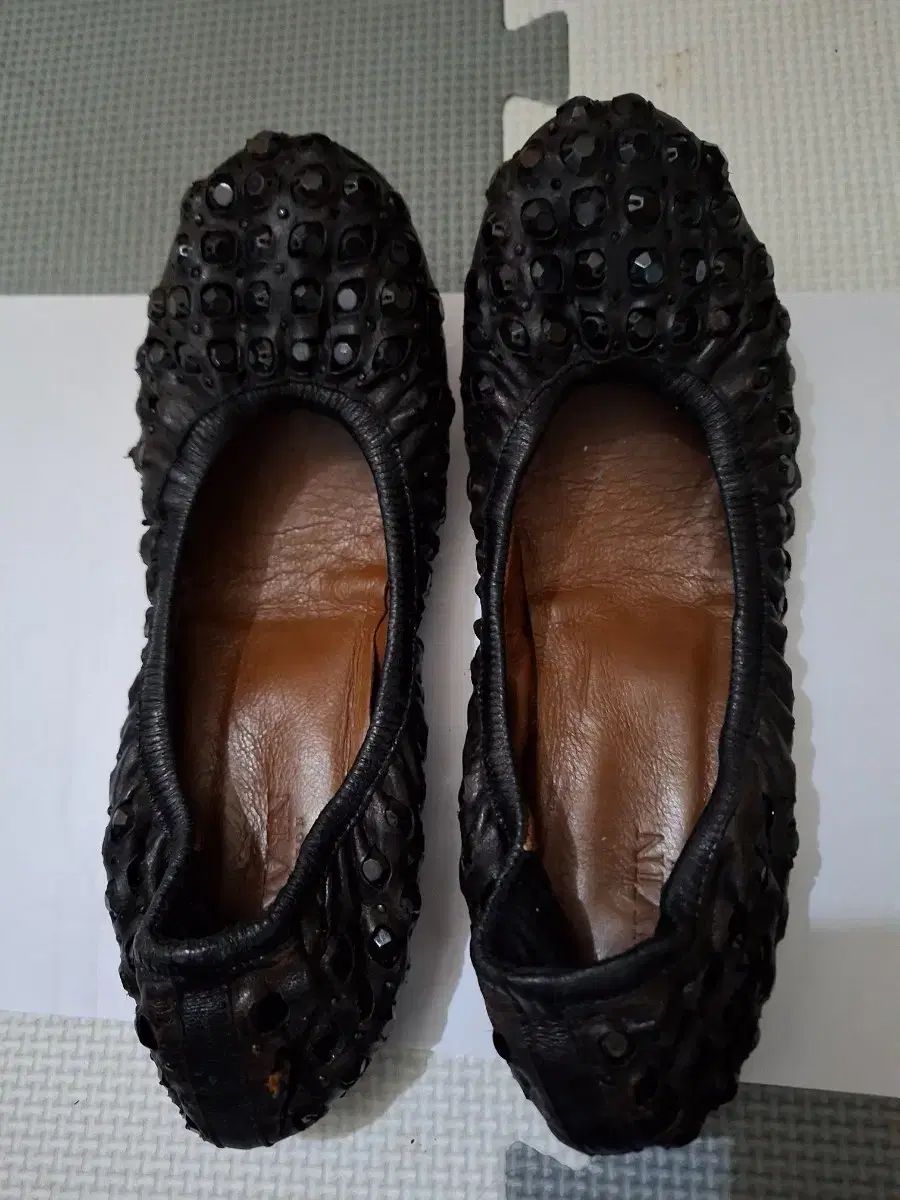 LANVIN スワロフスキー コラボ モデル