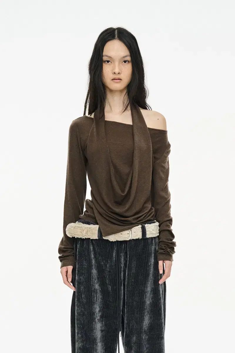 セリック レイヤード ホルター トップス ブラウン