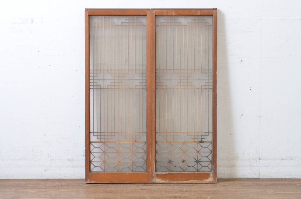現状販売 書院戸 セット アンティーク建具 両面ガラスの組子入り 窓 ガラス戸 引き戸 4～7営業日前後で発送 修理加工希望の方3ヶ月程で発送 R-065050